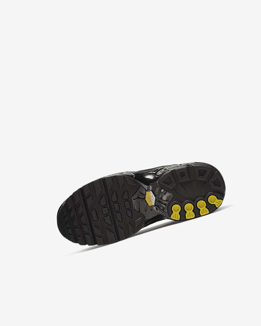 Black / Black / Black Nike Air Max Plus Boys' Sneakers | CA_5108