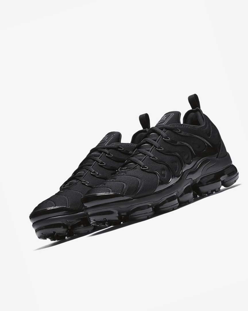 Black / Black / Dark Grey Nike Air VaporMax Plus Men's Sneakers | CA_3207