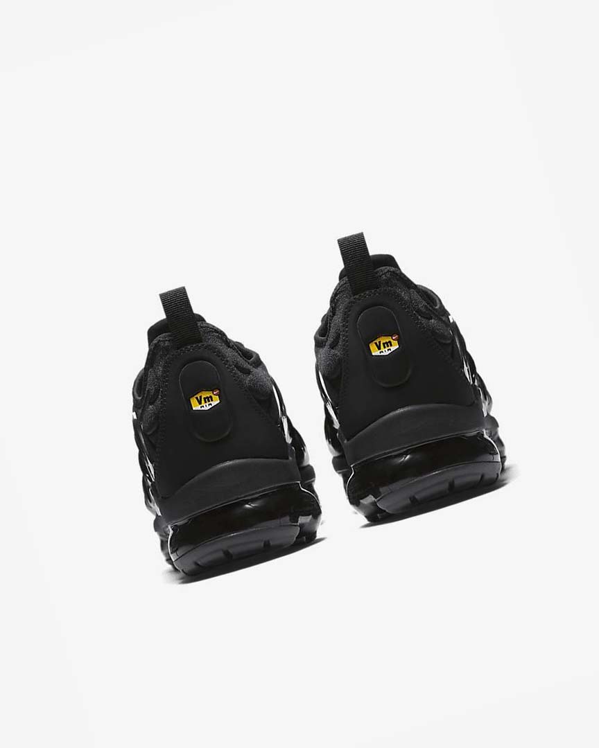 Black / Black / Dark Grey Nike Air VaporMax Plus Men's Sneakers | CA_3207