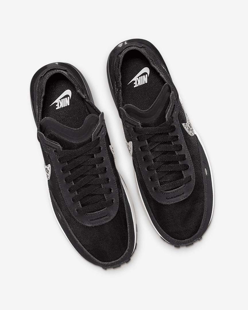 Black / Black / Multicolor Nike Waffle One SE Women's Sneakers | CA_5516