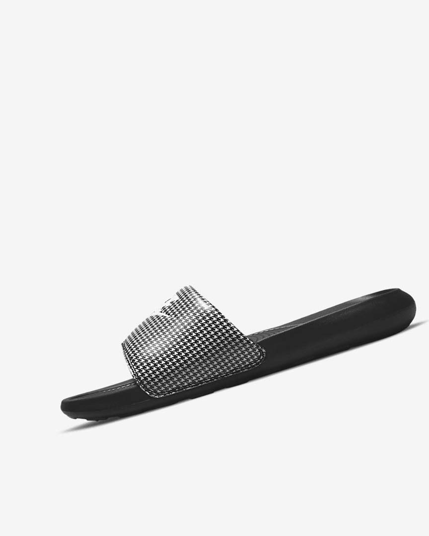Black / Black / White Nike Victori One Women\'s Slides | CA_2833