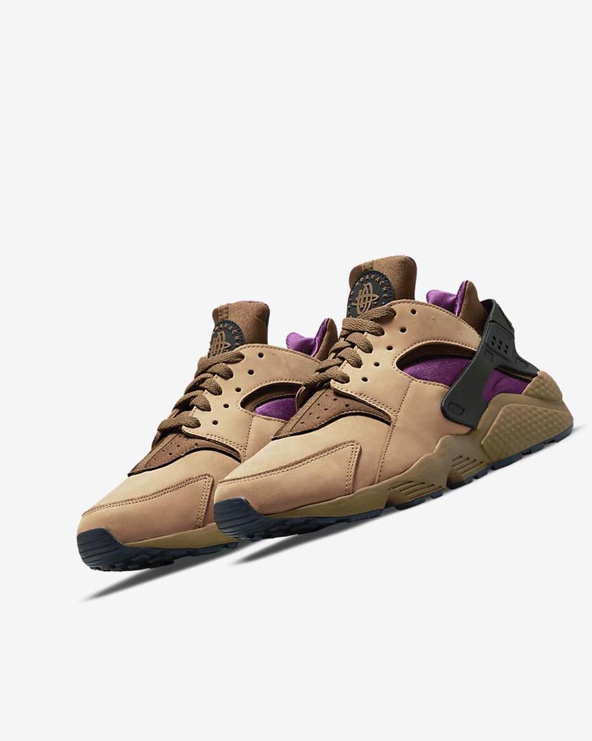 Black / Brown Nike Air Huarache LE Men's Sneakers | CA_2725