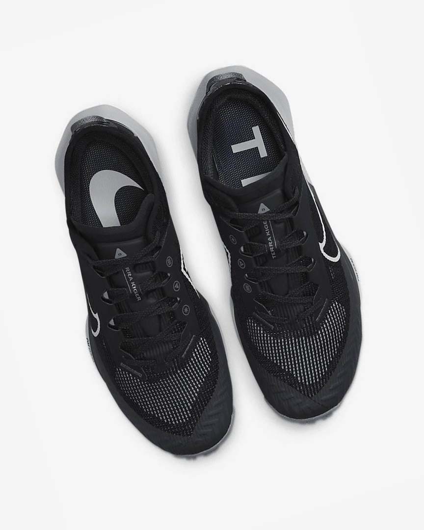 Black / Dark Grey / Grey / Platinum Nike Air Zoom Terra Kiger 8 Men's Trail Running Shoes | CA_2697