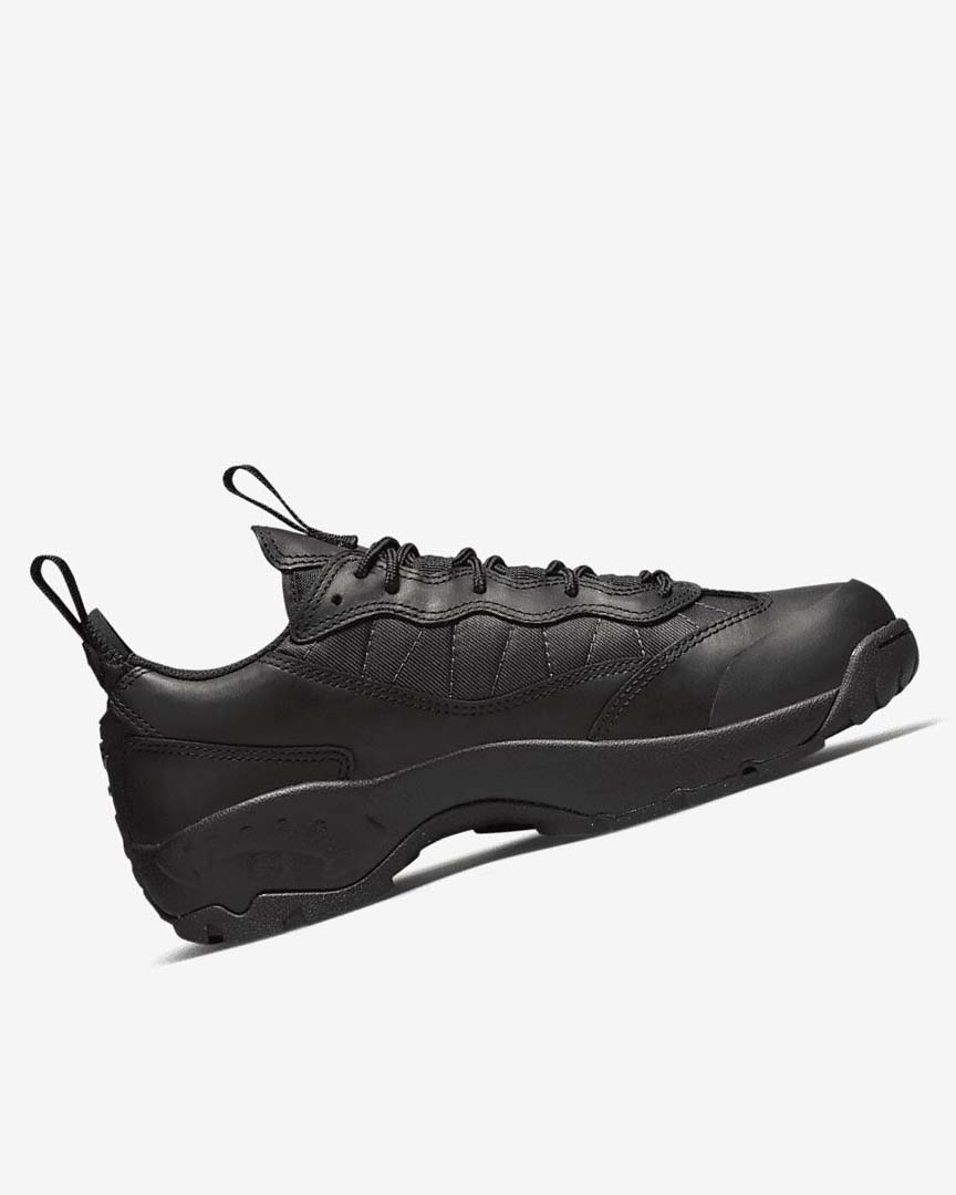 Black / Dark Grey Nike ACG Air Mada Men's Sneakers | CA_5002