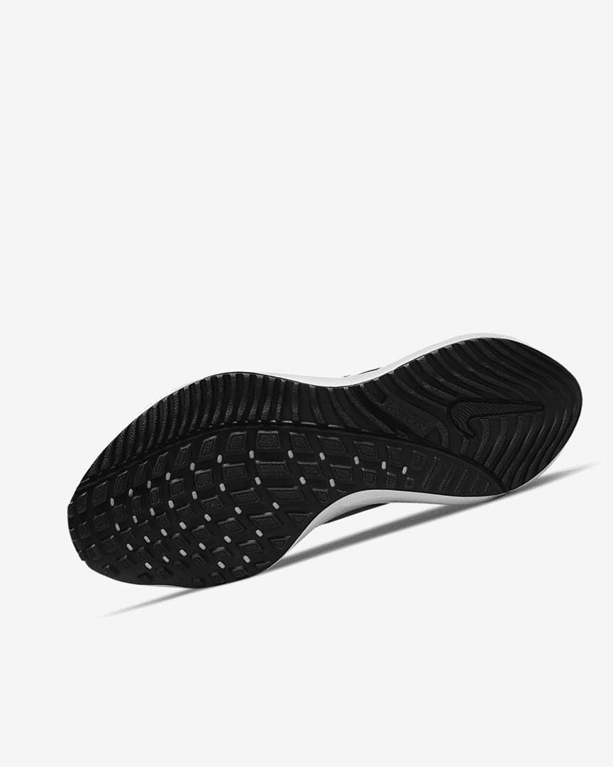 Black / Dark Grey / White Nike Air Zoom Vomero 16 Women's Running Shoes | CA_3270