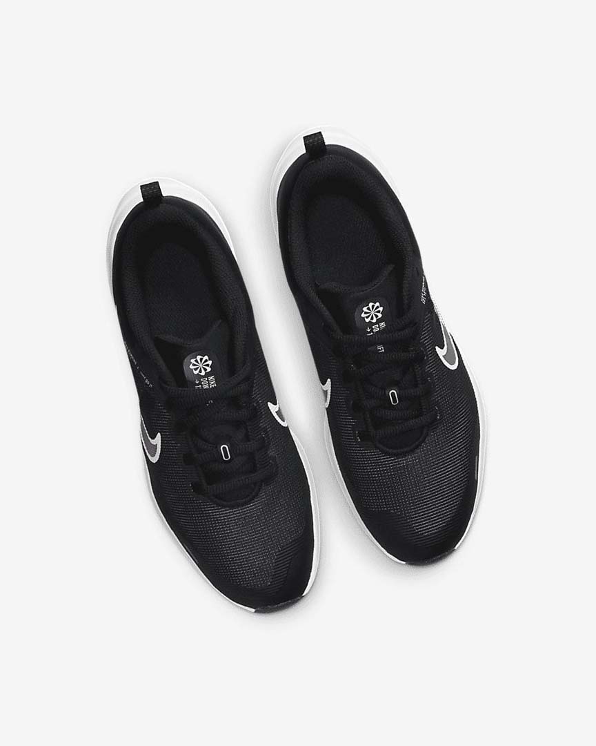 Black / Dark Grey / White Nike Downshifter 12 Boys' Running Shoes | CA_5540