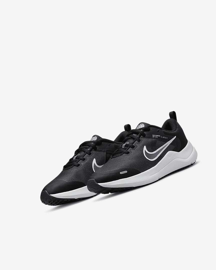 Black / Dark Grey / White Nike Downshifter 12 Boys' Running Shoes | CA_5540
