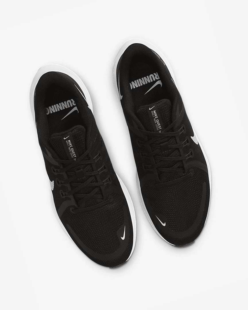 Black / Dark Grey / White Nike Quest 4 Men's Running Shoes | CA_5202