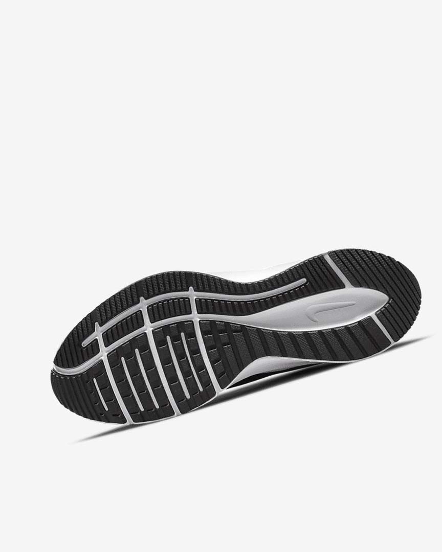 Black / Dark Grey / White Nike Quest 4 Women's Running Shoes | CA_5541