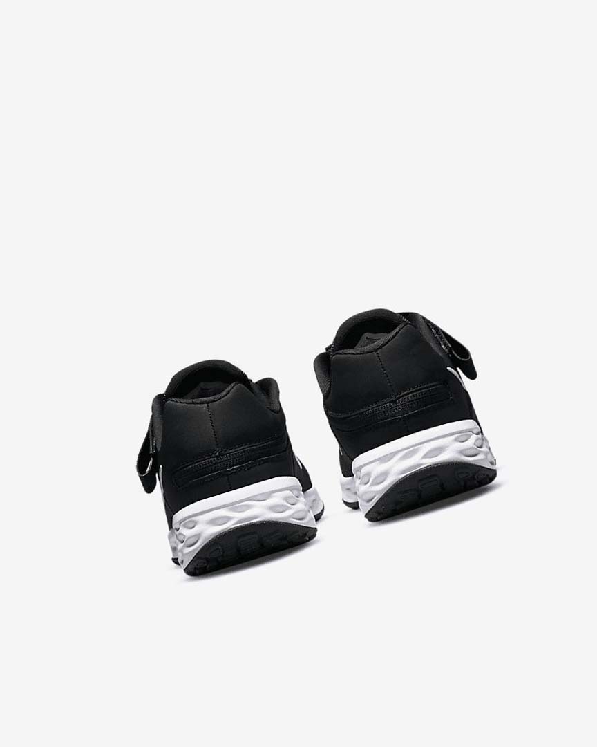 Black / Dark Grey / White Nike Revolution 6 FlyEase Boys' Running Shoes | CA_4678