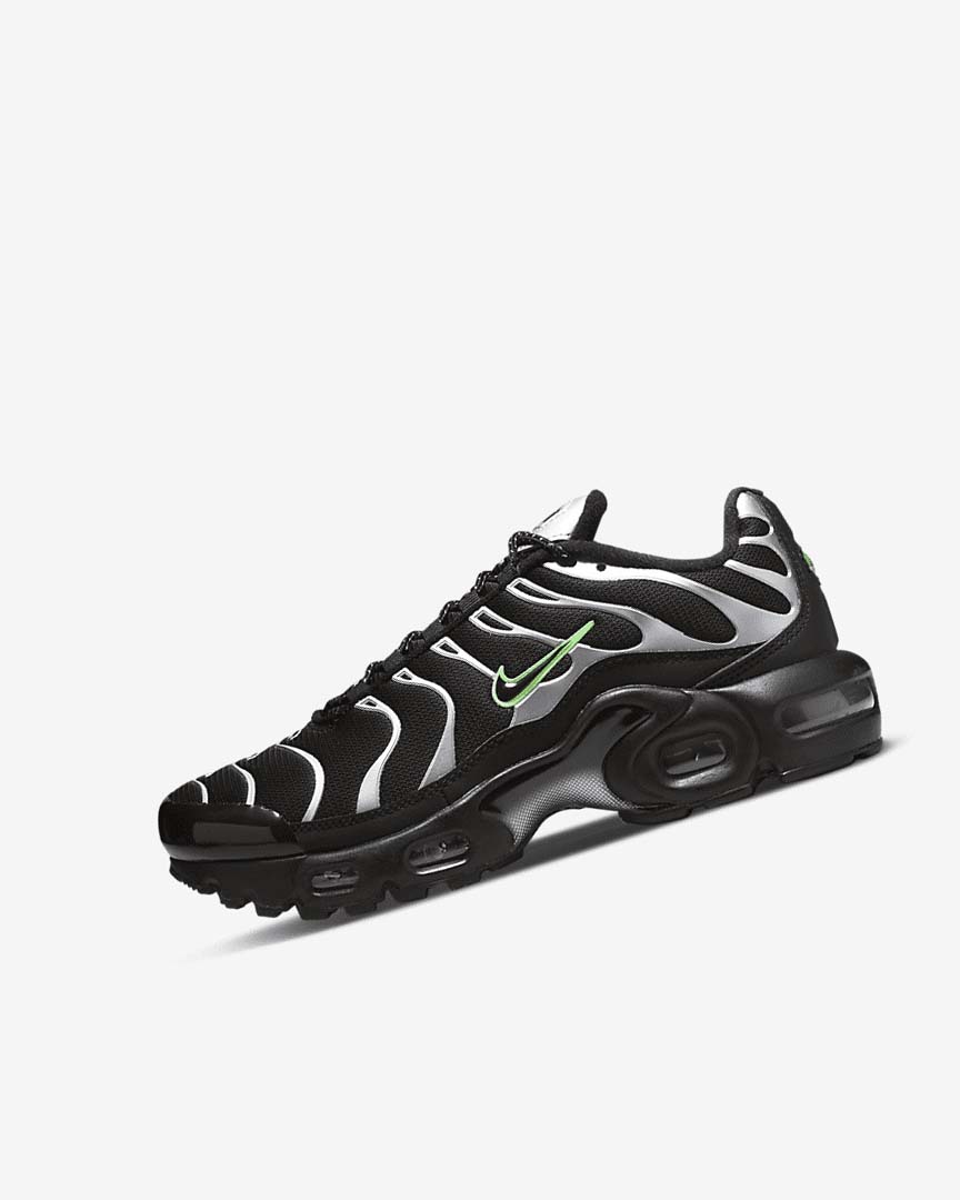 Black / Green / Metal Silver / Black Nike Air Max Plus Girls\' Sneakers | CA_1102