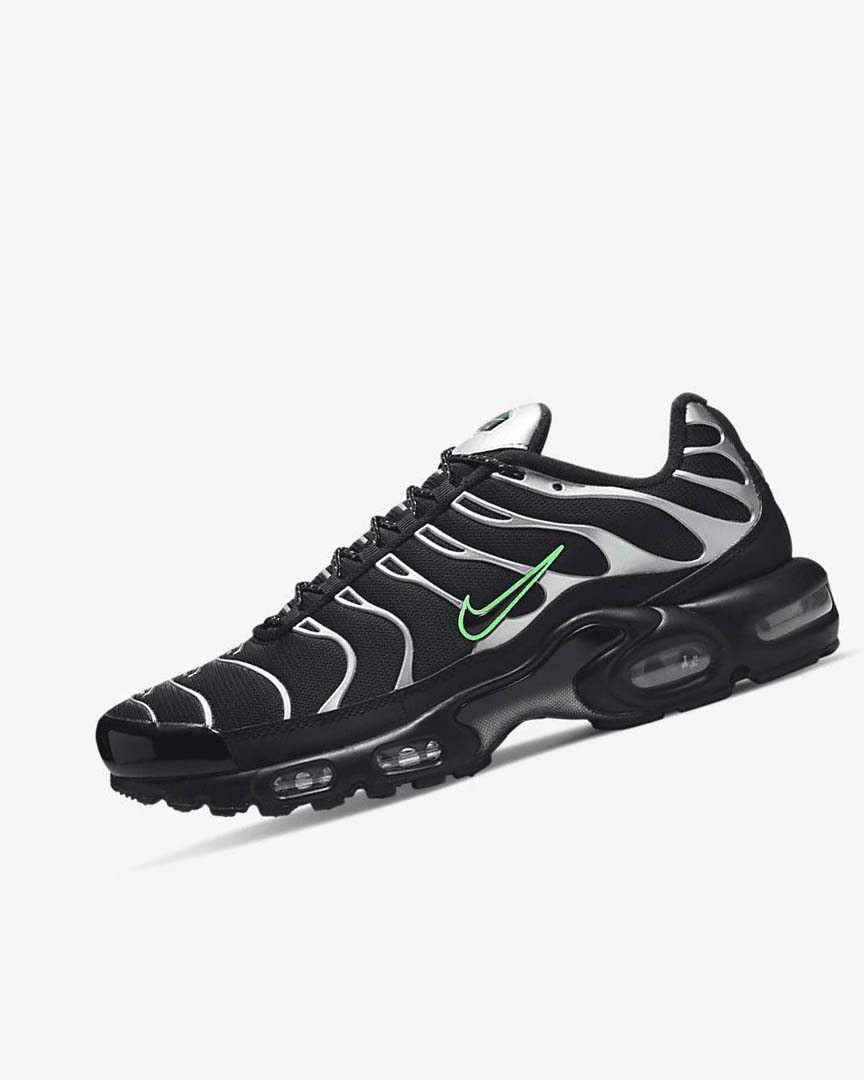 Black / Green / Metal Silver / Black Nike Air Max Plus Men\'s Sneakers | CA_5397