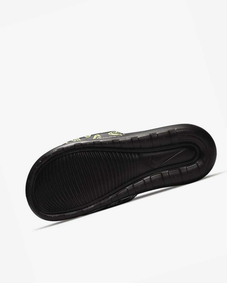 Black / Green Nike Victori One Men's Slides | CA_5011