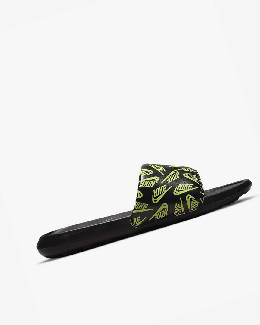 Black / Green Nike Victori One Men's Slides | CA_5011