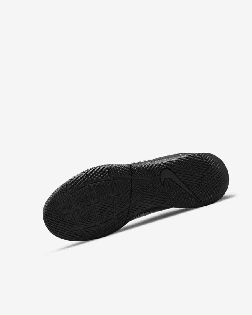 Black / Grey / Metal Silver Nike Jr. Mercurial Vapor 14 Club IC Boys' Soccer Shoes | CA_4907