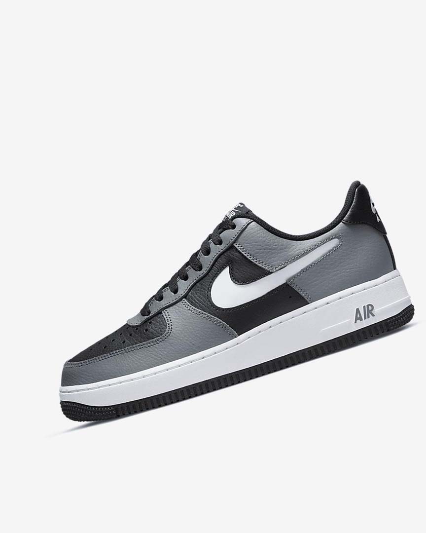 Black / Grey / White Nike Air Force 1 \'07 LV8 Men\'s Sneakers | CA_3055