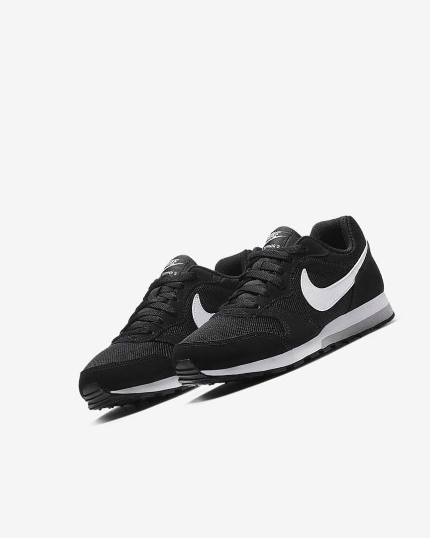 Black / Grey / White Nike MD Runner 2 Boys' Shoes | CA_5118