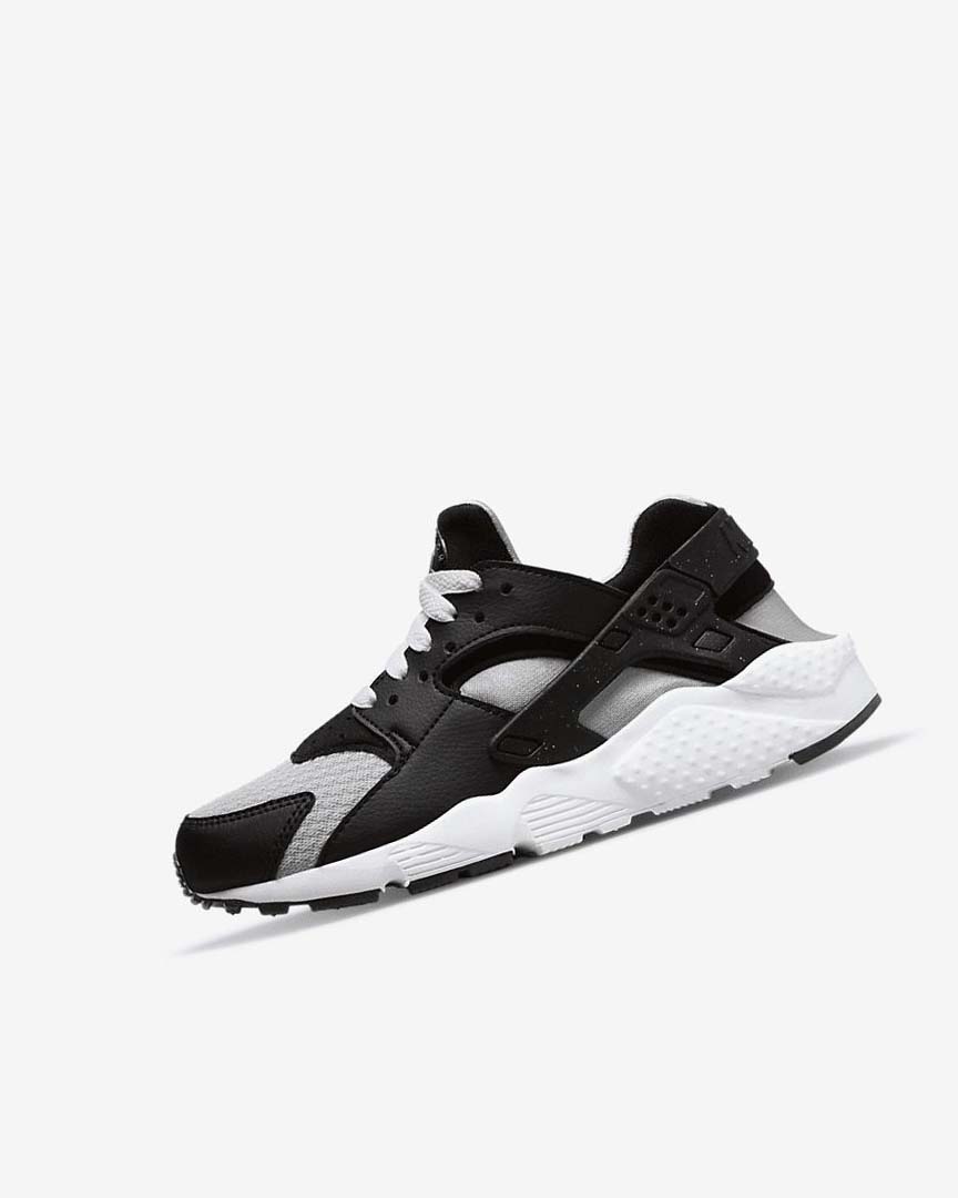 Black / Grey / White / Red Nike Huarache Run Boys\' Shoes | CA_2681