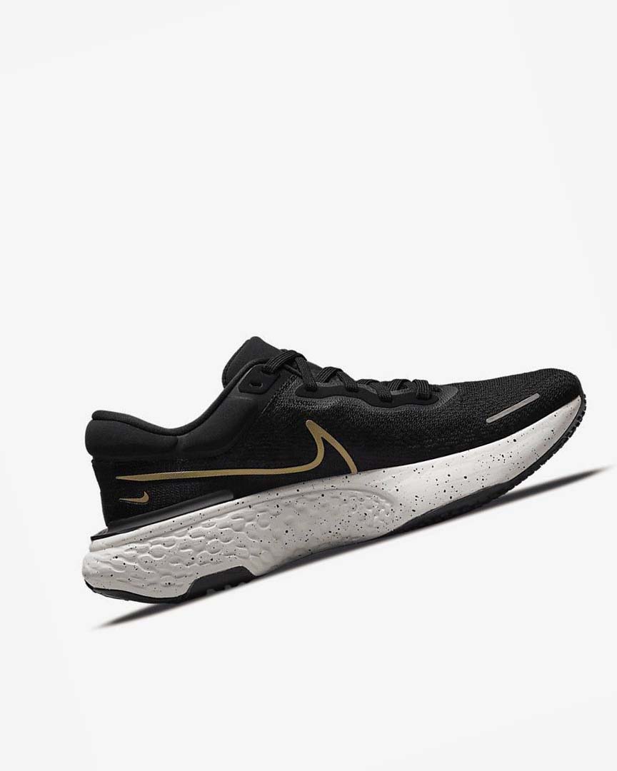 Black / Metal Gold Nike ZoomX Invincible Run Flyknit Men's Running Shoes | CA_2766