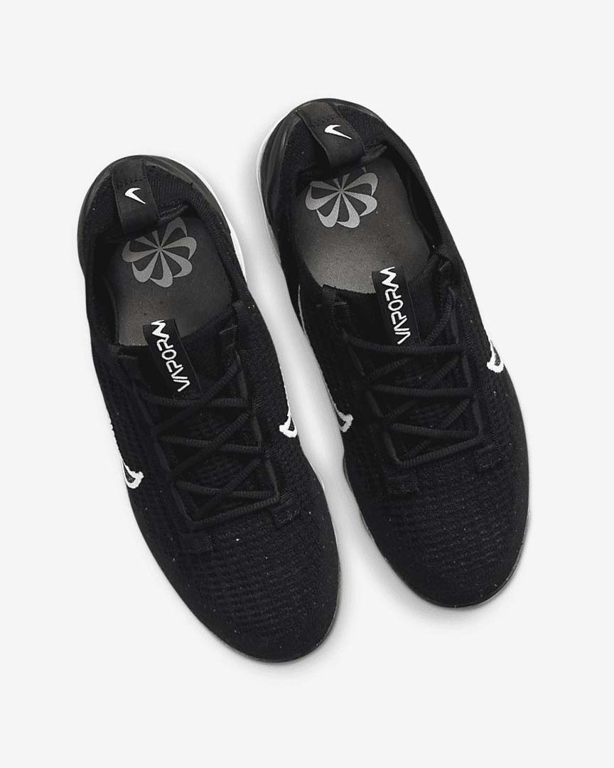 Black / Metal Silver / White Nike Air VaporMax 2021 FK Women's Sneakers | CA_4697