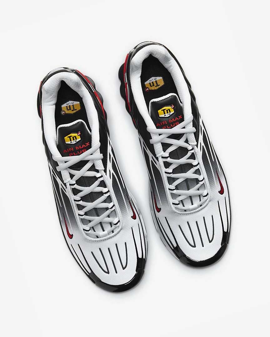 Black Nike Air Max Plus 3 Men's Sneakers | CA_2643