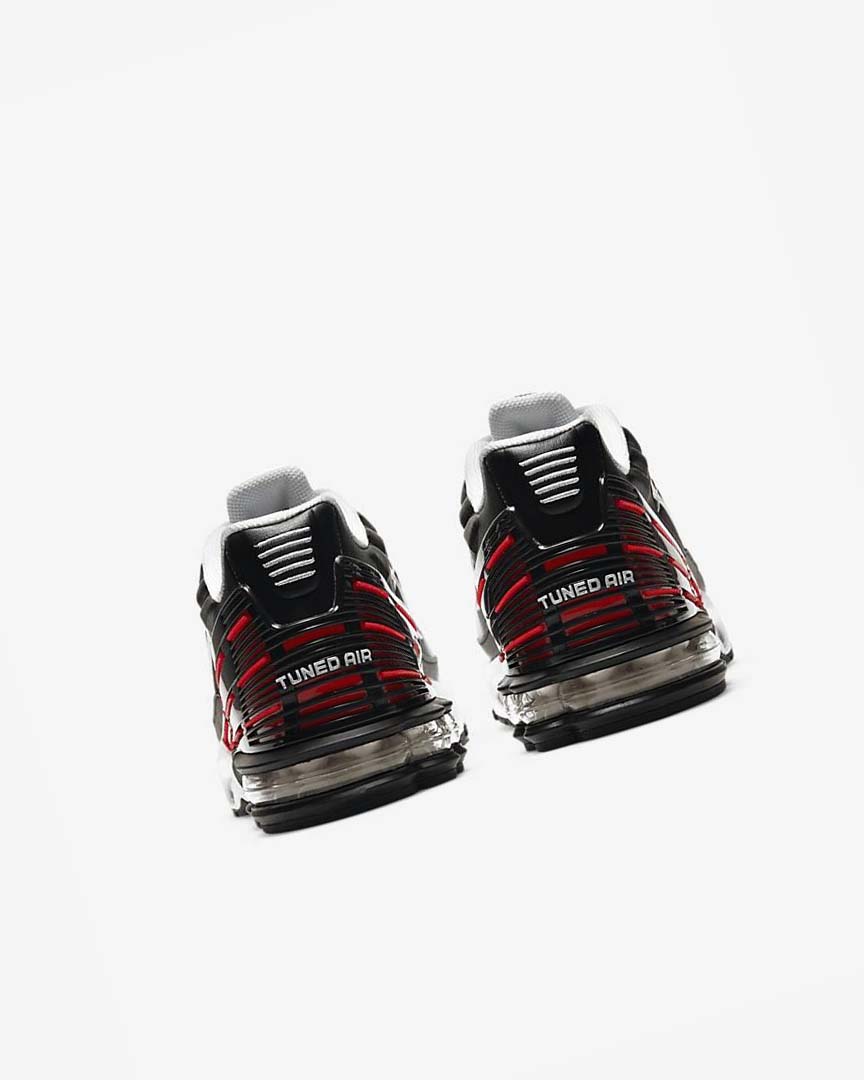 Black Nike Air Max Plus 3 Men's Sneakers | CA_2643