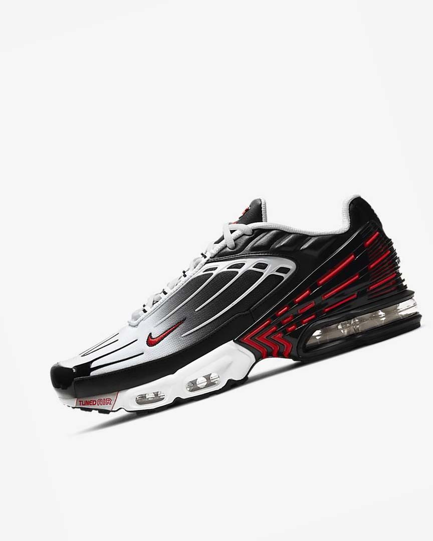 Black Nike Air Max Plus 3 Men\'s Sneakers | CA_2643