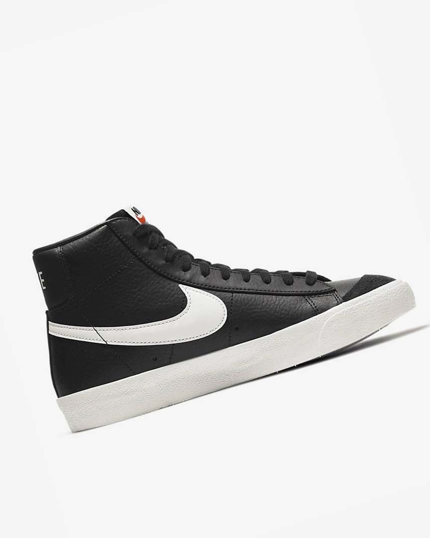 Black Nike Blazer Mid '77 Vintage Men's Sneakers | CA_3050