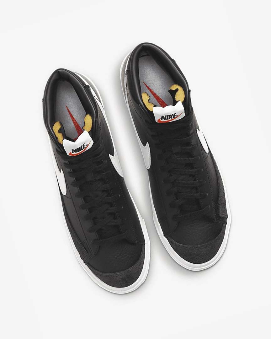 Black Nike Blazer Mid '77 Vintage Men's Sneakers | CA_3050