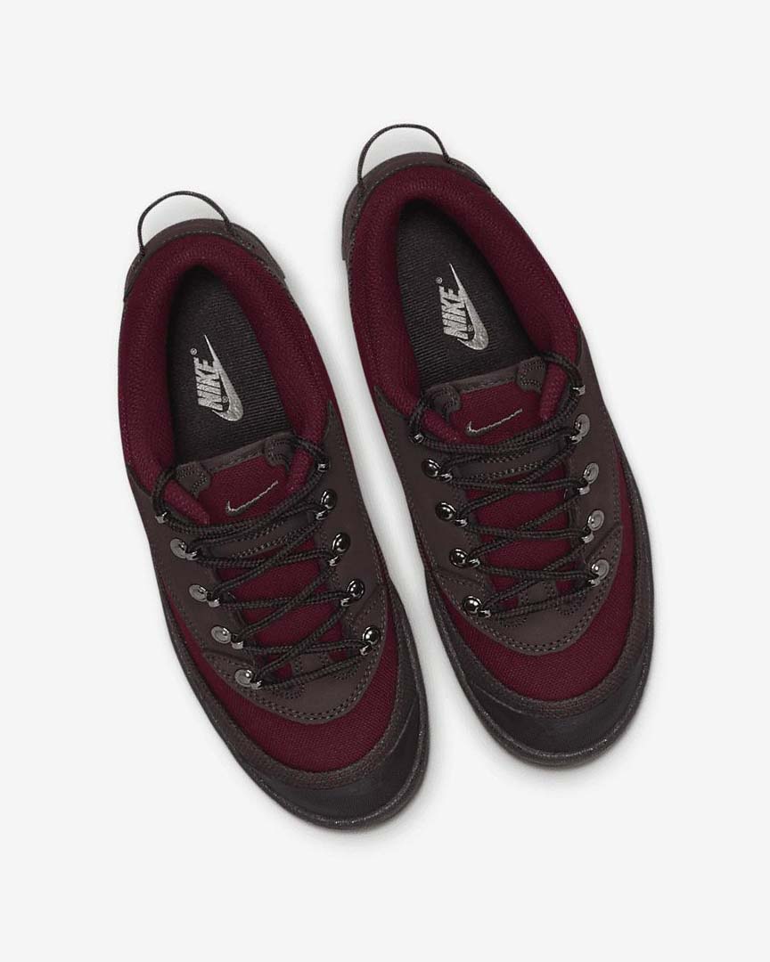 Black Nike Lahar Low Women's Sneakers | CA_2813