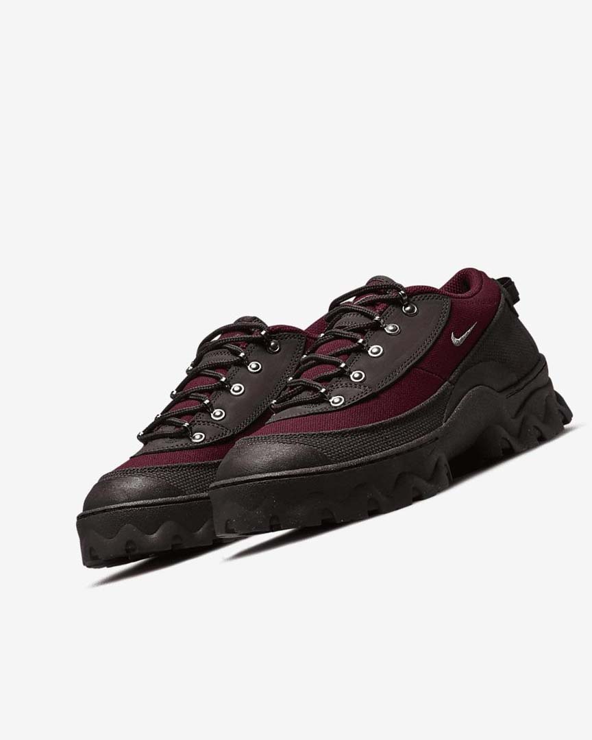 Black Nike Lahar Low Women's Sneakers | CA_2813