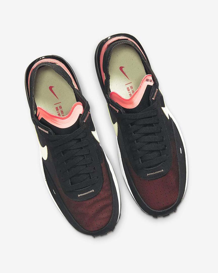 Black / Red / Light Green Nike Waffle One Women's Sneakers | CA_5226