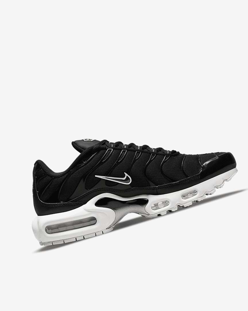 Black / White / Black Nike Air Max Plus Women's Sneakers | CA_5337