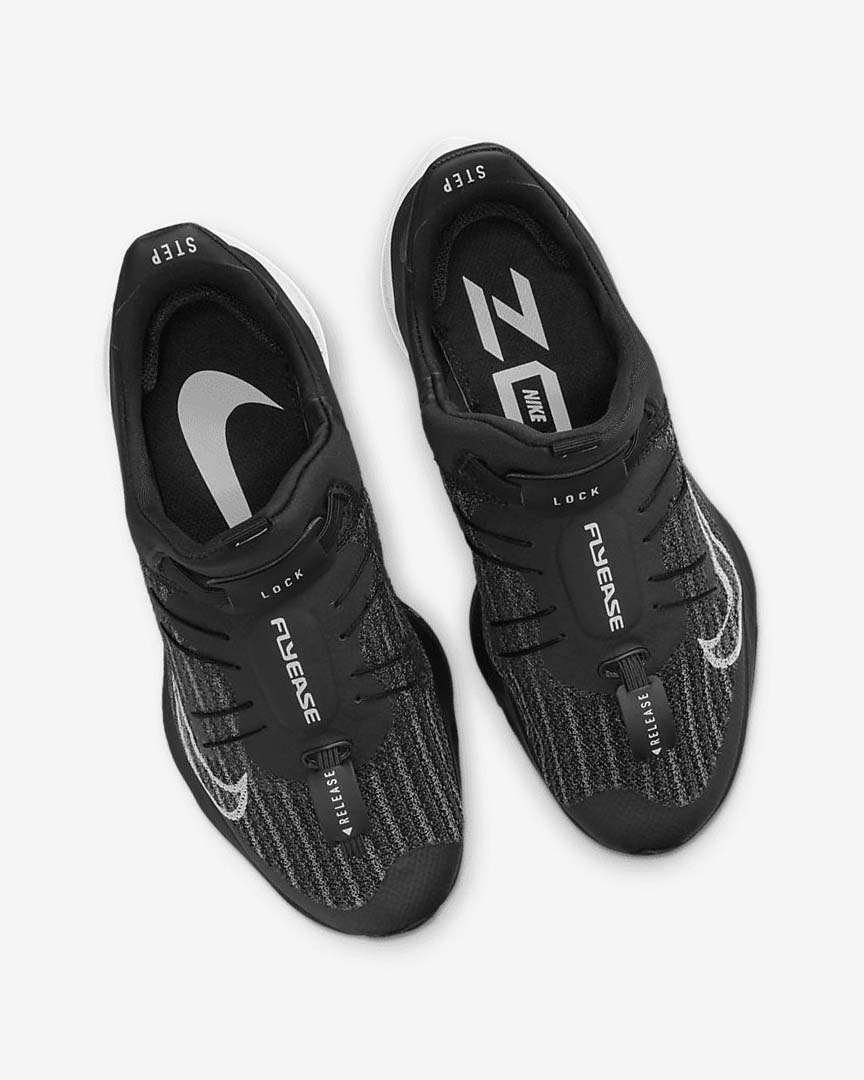 Black / White / Black / White Nike Air Zoom Tempo NEXT% FlyEase Women's Running Shoes | CA_4801