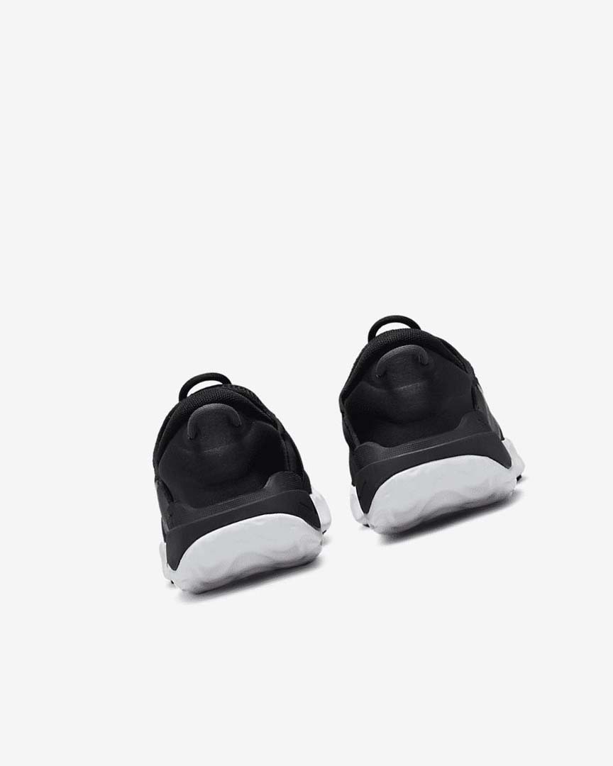 Black / White / Grey Nike Flow Boys' Running Shoes | CA_5485