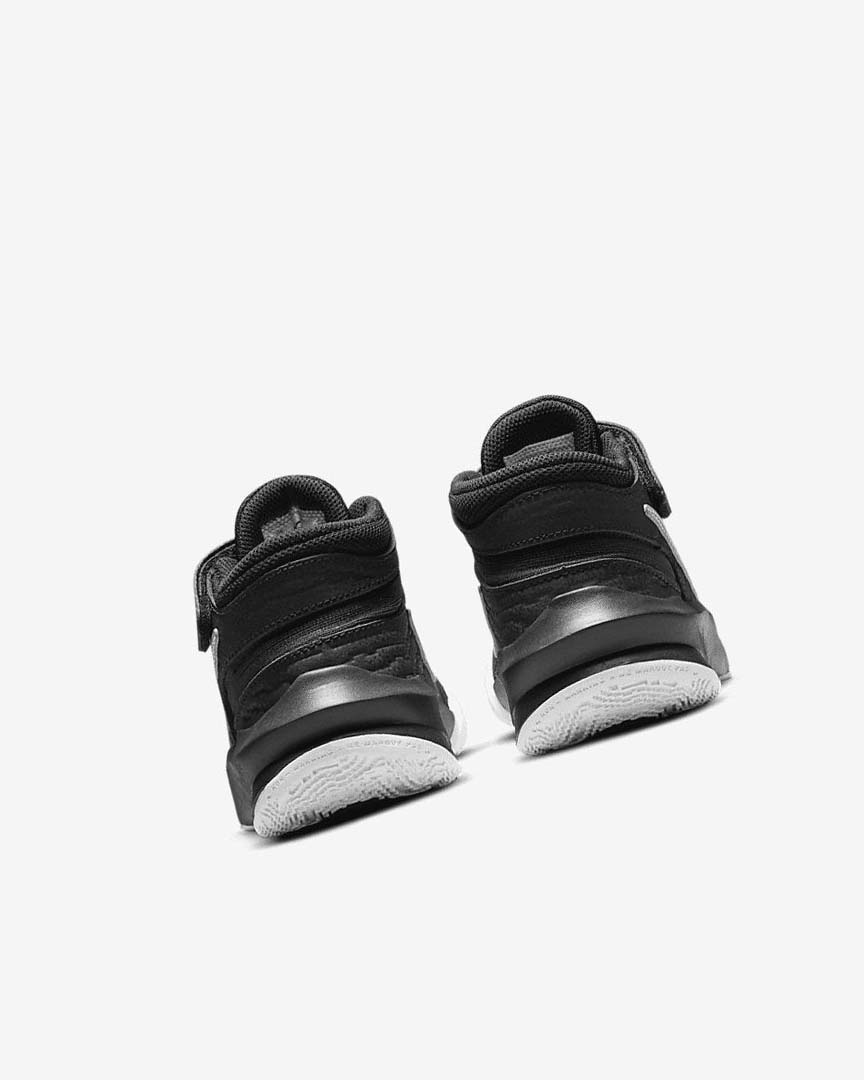 Black / White / Metal Silver Nike Team Hustle D 10 FlyEase Boys' Basketball Shoes | CA_2770