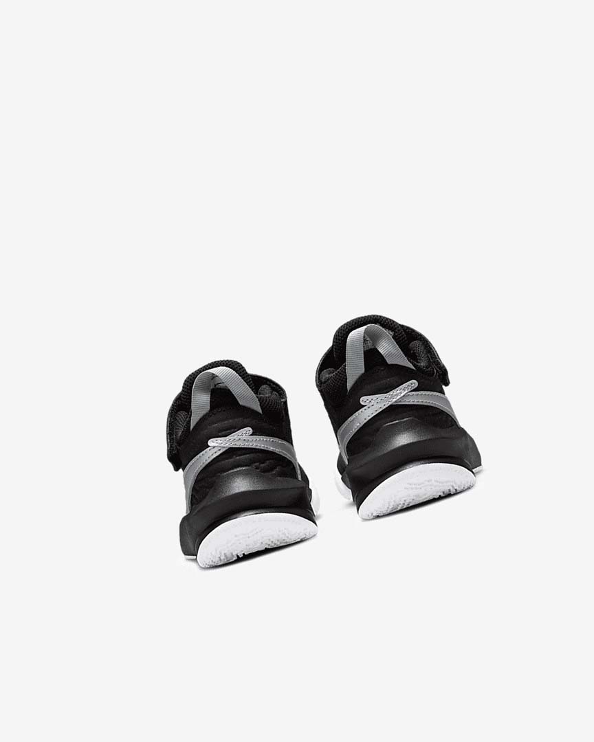 Black / White / Metal Silver Nike Team Hustle D 10 Girls' Basketball Shoes | CA_4934