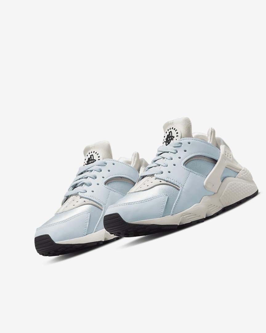 Black / White Nike Air Huarache Women's Sneakers | CA_2944