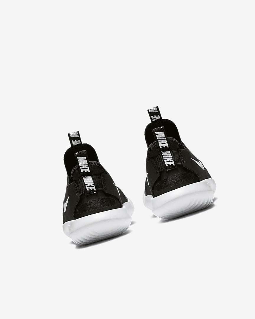 Black / White Nike Flex Runner Girls' Running Shoes | CA_3259