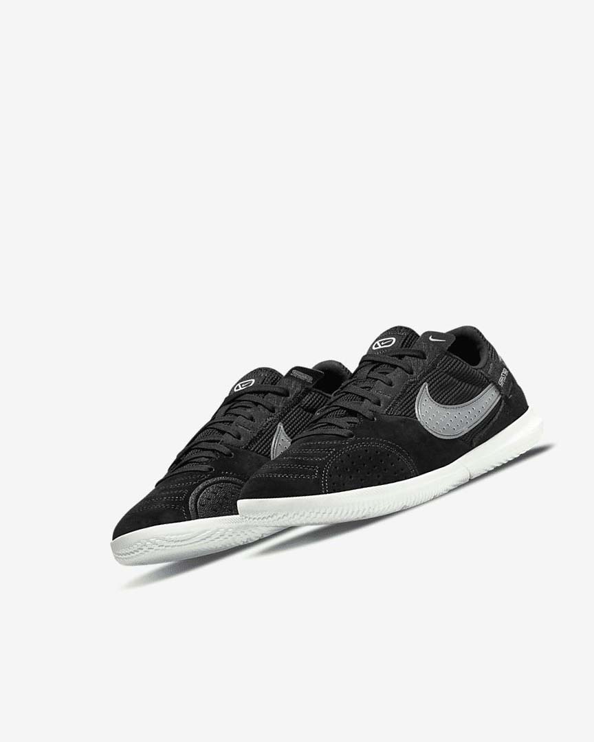 Black / White Nike Jr. Streetgato Boys' Soccer Shoes | CA_2973