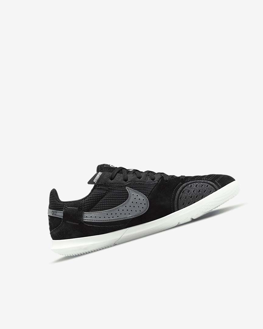 Black / White Nike Jr. Streetgato Girls' Soccer Shoes | CA_3258