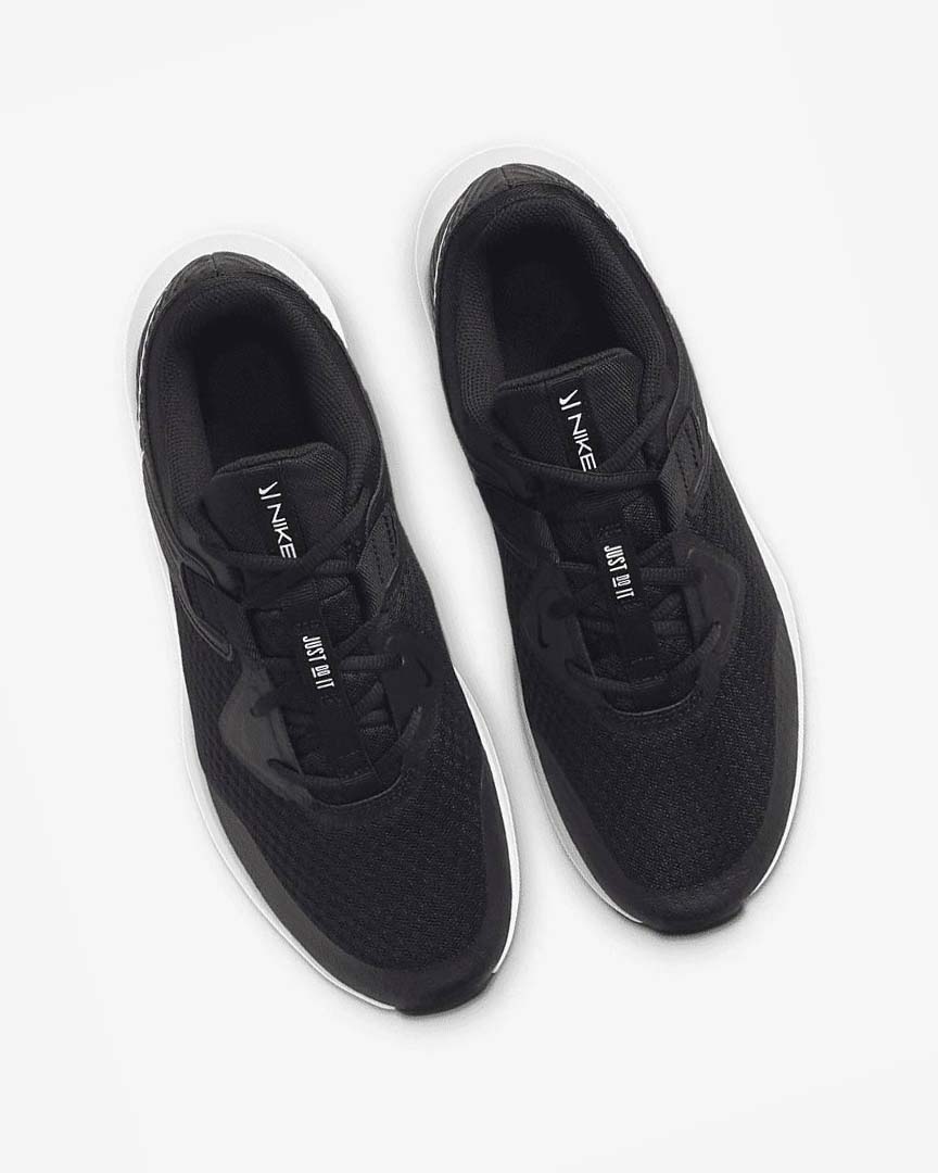 Black / White Nike MC Trainer Men's Training Shoes | CA_5608