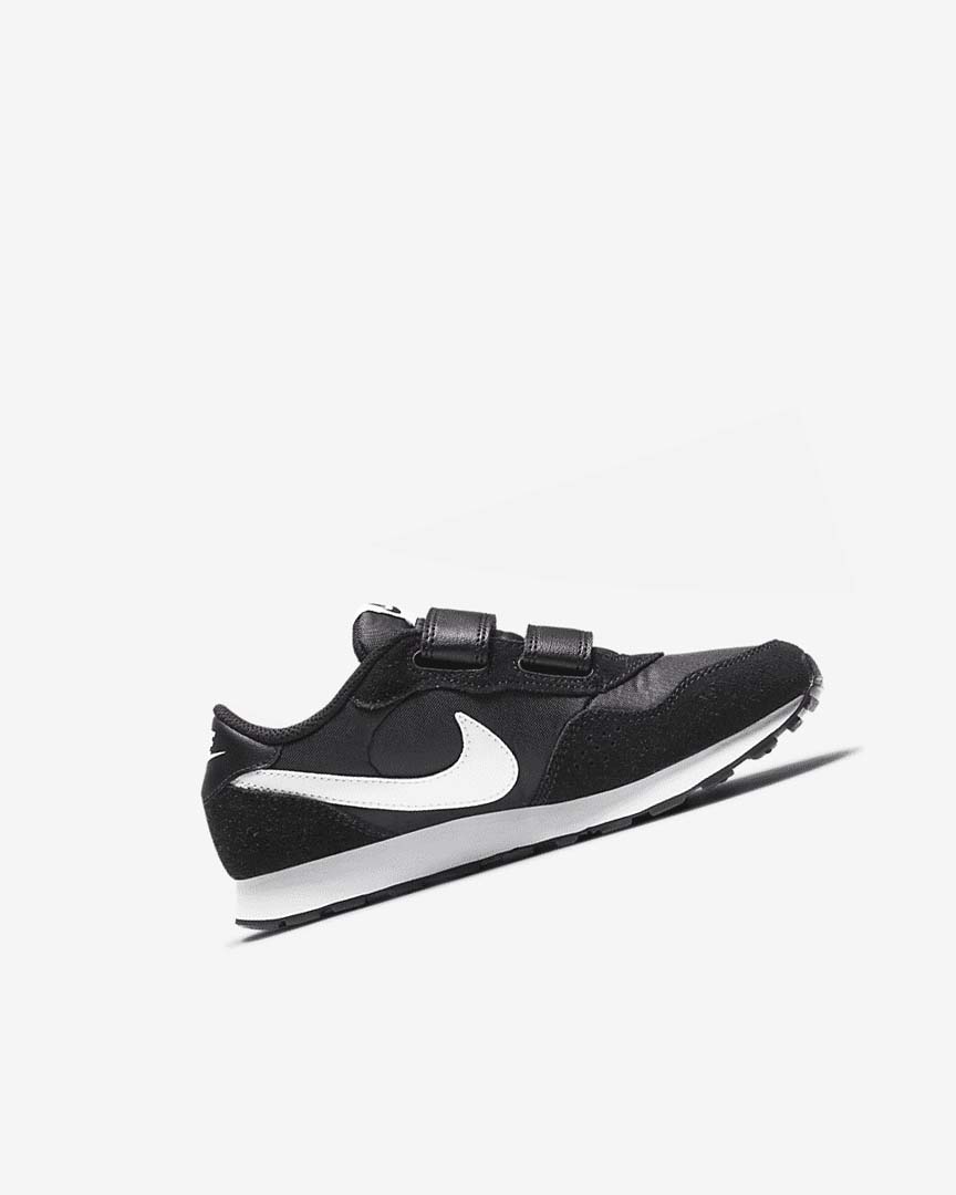 Black / White Nike MD Valiant Girls' Shoes | CA_2522
