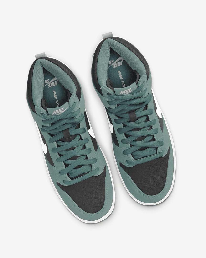 Black / White Nike SB Dunk High Pro Women's Skate Shoes | CA_2582