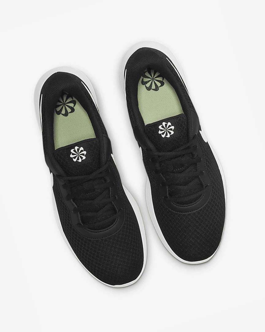 Black / White Nike Tanjun Men's Sneakers | CA_5004