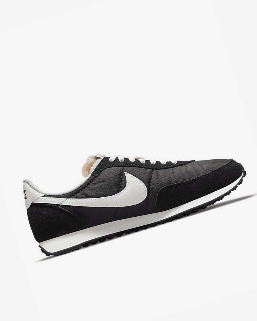Black / White Nike Waffle Trainer 2 Men's Casual Shoes | CA_4619