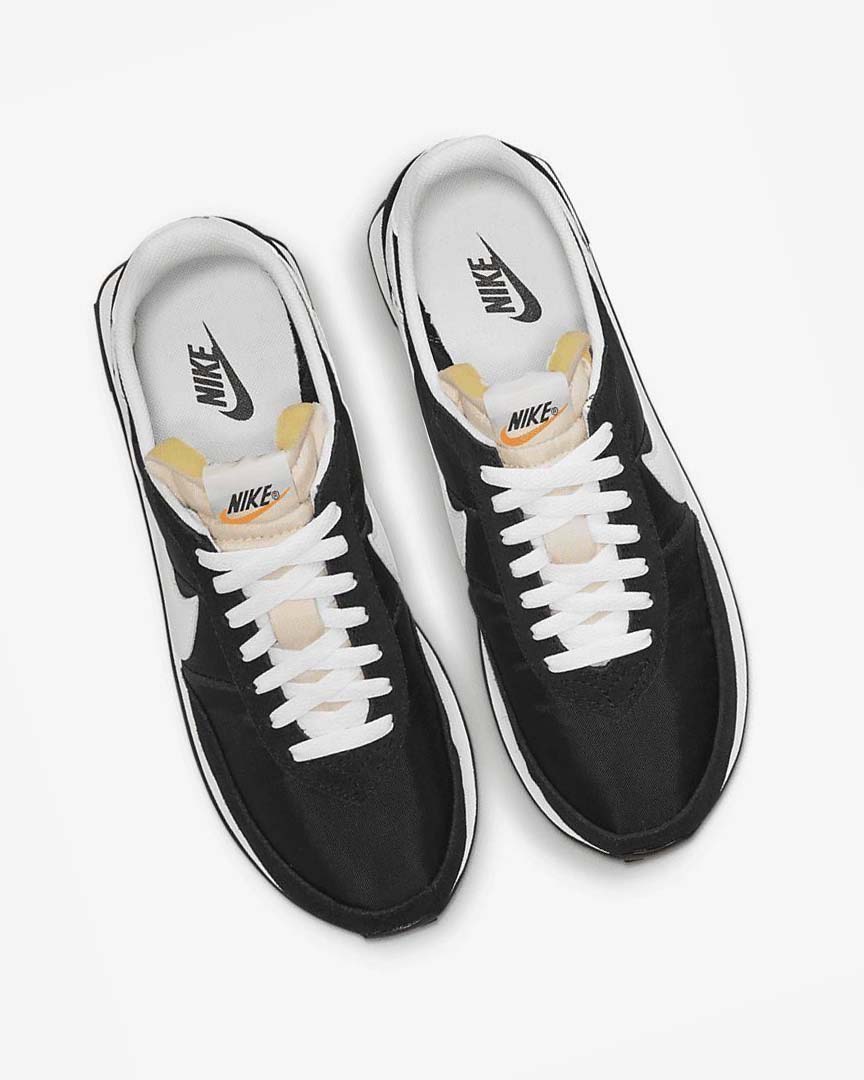 Black / White Nike Waffle Trainer 2 Men's Casual Shoes | CA_4619