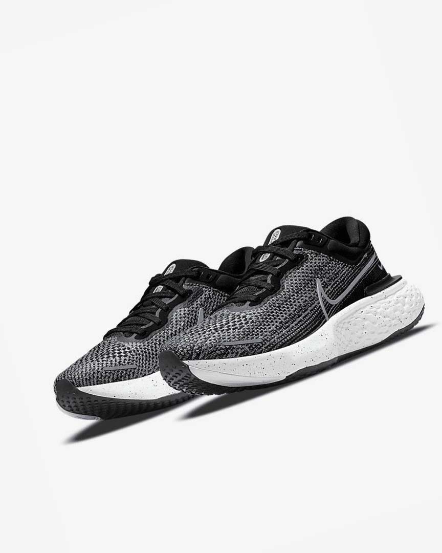 Black / White Nike ZoomX Invincible Run Flyknit Men's Running Shoes | CA_2290