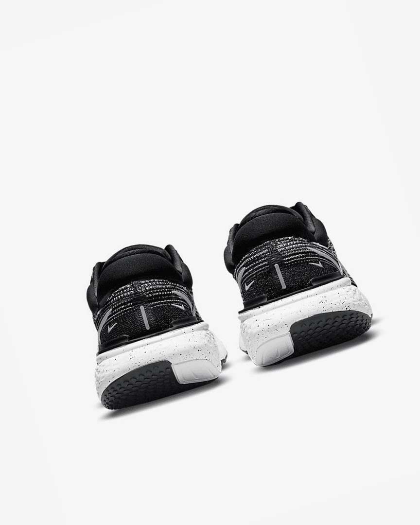 Black / White Nike ZoomX Invincible Run Flyknit Men's Running Shoes | CA_2290