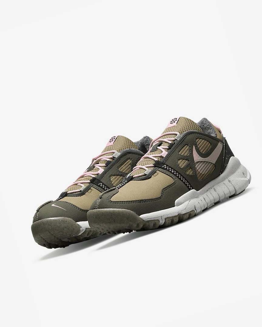 Brown / Black / Pink Nike Free Terra Vista Men's Sneakers | CA_1165
